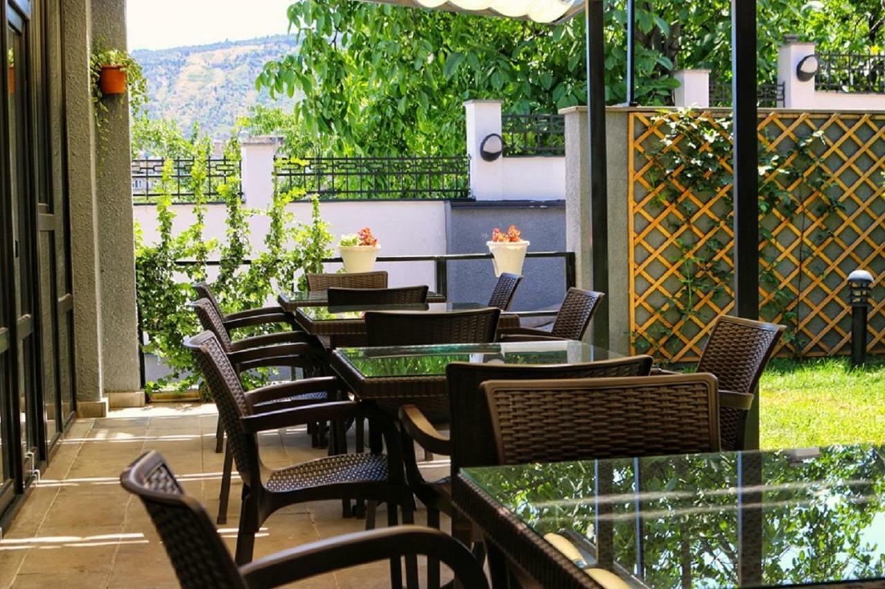 Alliance Hotel Tbiliszi Kültér fotó